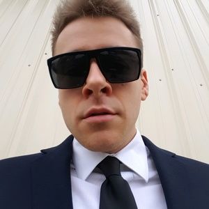 Meet your Posher, Andrew